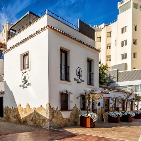 Сasa de vacaciones Gorgeous In With Kitchen Marbella